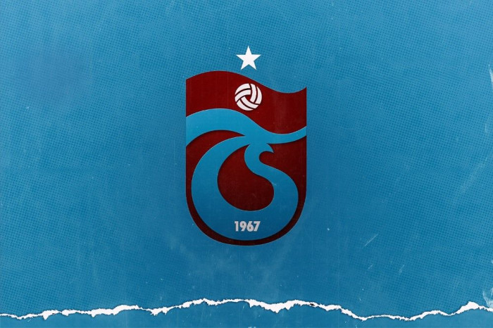 Trabzonpor’un yeni sezon forması basına sızdırıldı. Taraftar tepkili…