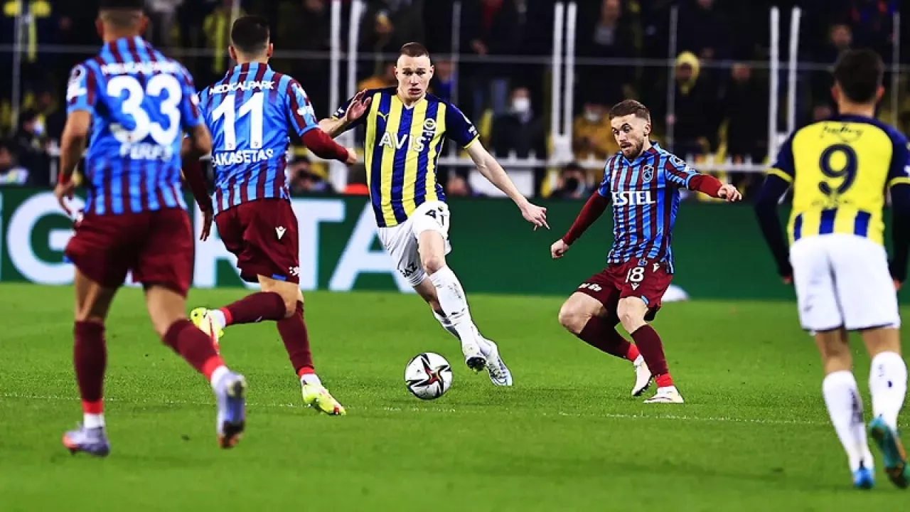 Trabzonspor Fenerbahçe maçı ne zaman, hangi kanalda, nereden nasıl, şifresiz canlı izlenir?